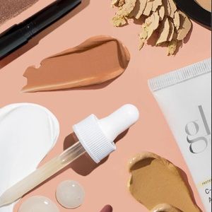 Makeup, Makeup, More Makeup!!